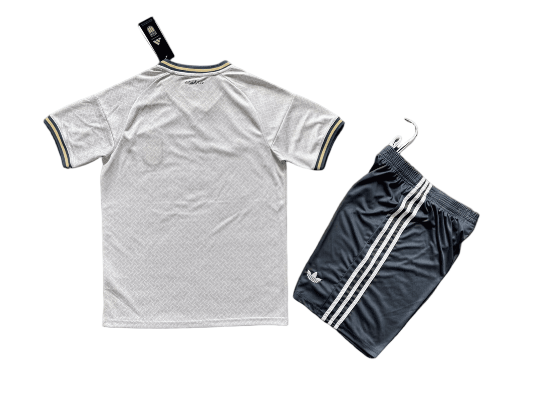 Italy Away Football Uniform Kids Kit Jersey+Shorts World Cup 2026 thumbnail 2