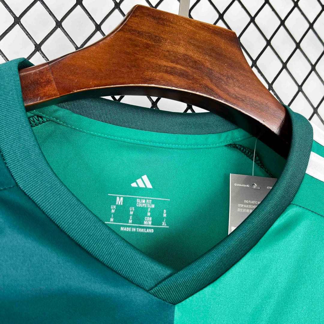 Northern Ireland Soccer Jersey Home Custom Shirt 2026 - World Cup thumbnail 4