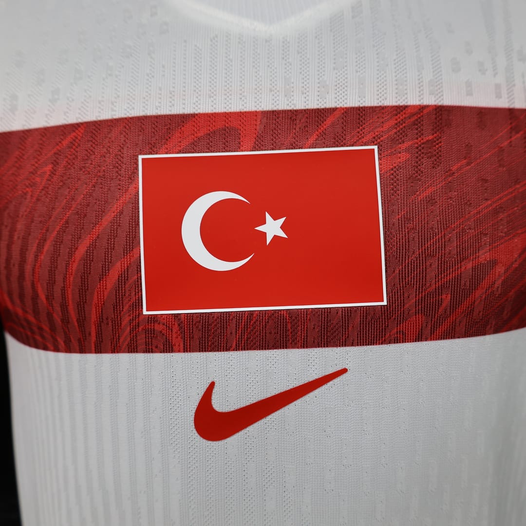 2026 World Cup Türkiye Home Football Jersey (Player Version) thumbnail 4