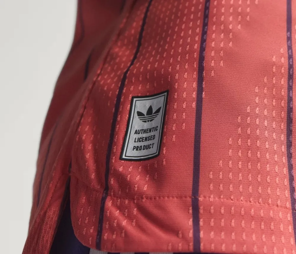 Scotland World Cup 2026 Away Player Version Kit & Jersey thumbnail 4