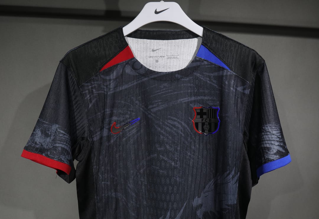 Barcelona Special Edition Football Shirt 2025-26 Player Version thumbnail 4
