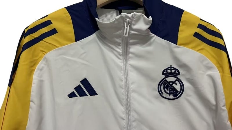 25-26 Real Madrid White Windbreaker Jackets thumbnail 4
