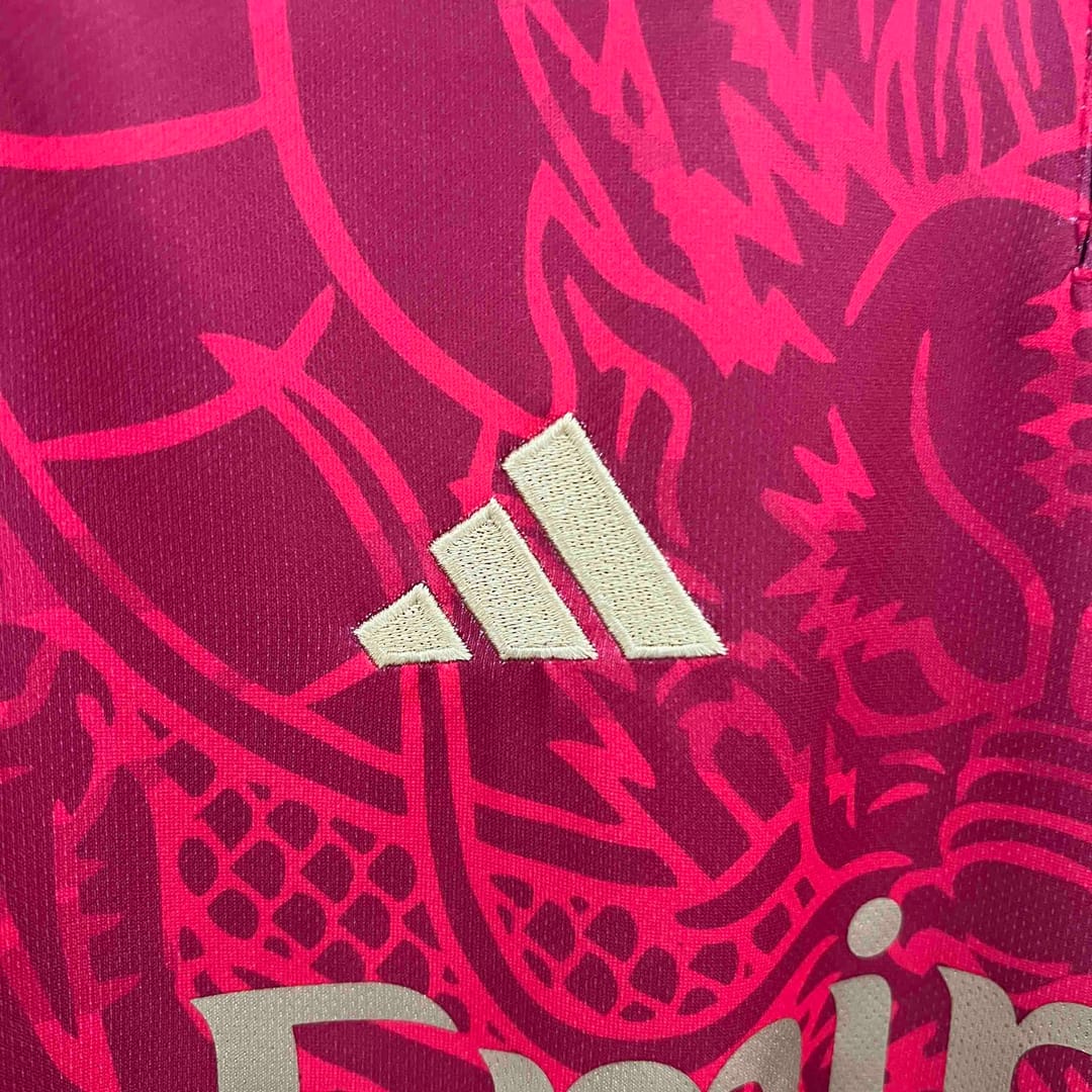 Real Madrid Chinese Dragon red 2024/25 thumbnail 5