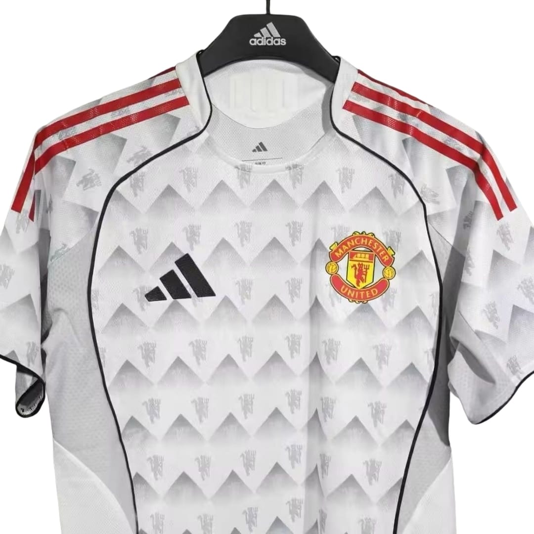 25-26 Manchester United special edition football jersey